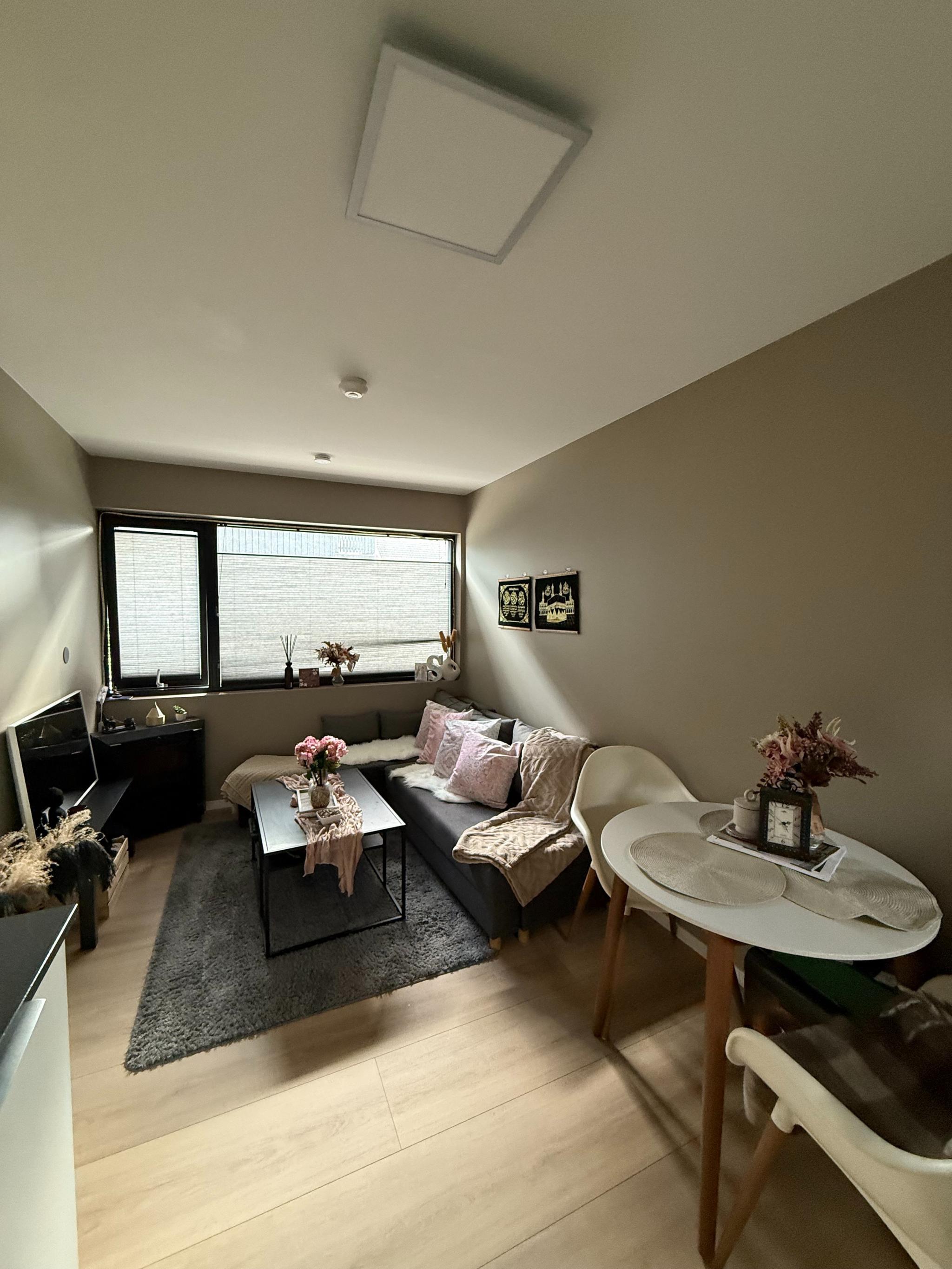 Møblene er nåværende leietaker sine, men særskilt avtale kan gjøres dersom det er ønskelig